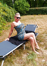 Mandy Mystery is a German kinky MILF that loves to masturbate in public